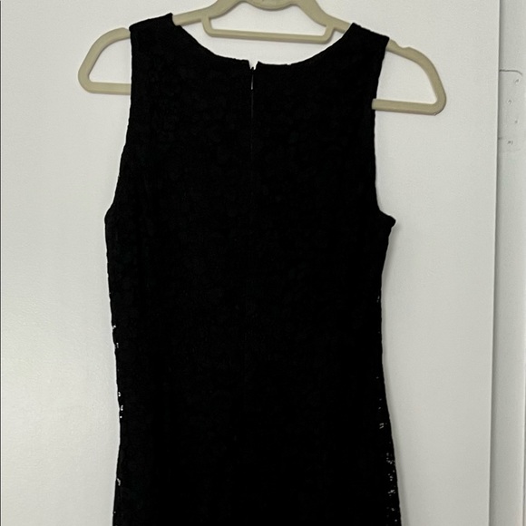 Black lace Ann Taylor a line dress - Picture 6 of 7